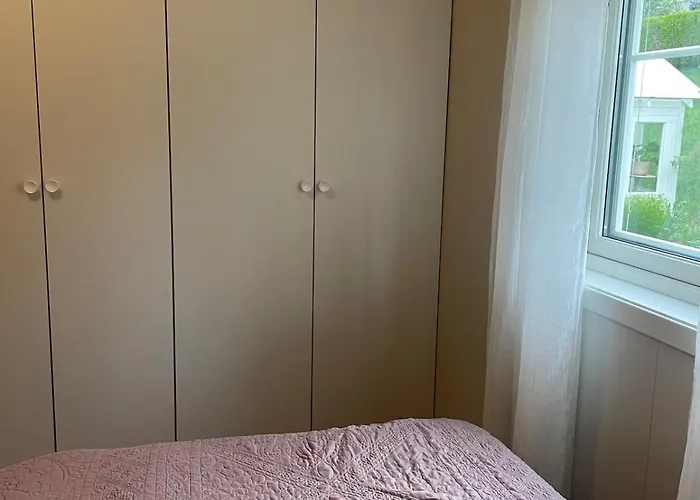 Bo Komfortabelt I Bo, Pa Ferie Eller Jobb